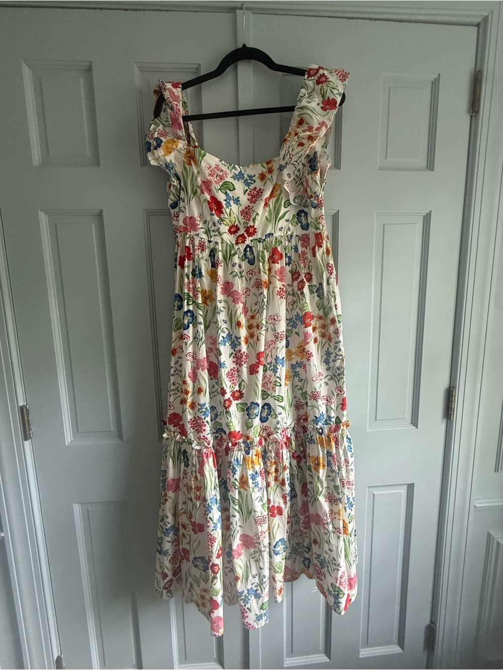 Cara Cara White Floral Midi Dress with Multicolor Blossoms